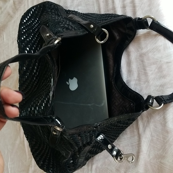 Cole Haan | Genevieve Weave Large Triangle Tote - Picture 13 of 13